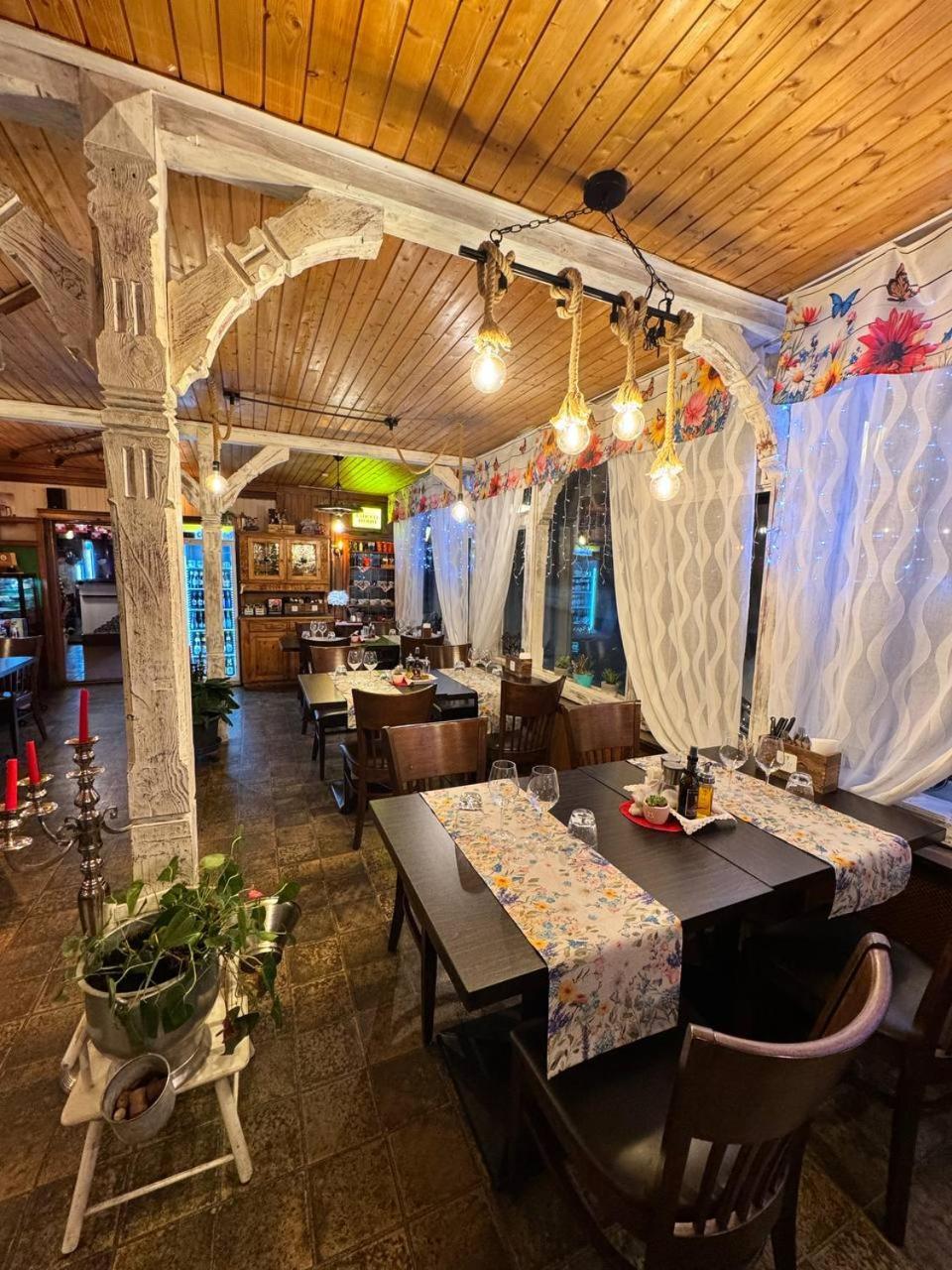 סבונין Hotel Post Cunter Biancardi מראה חיצוני תמונה