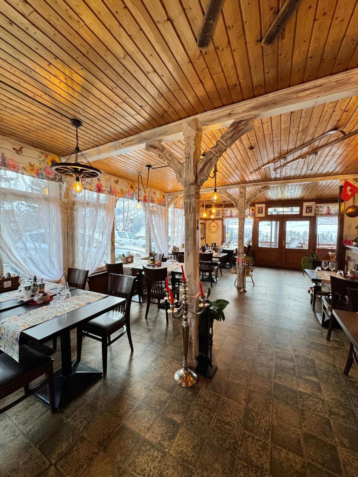 סבונין Hotel Post Cunter Biancardi מראה חיצוני תמונה
